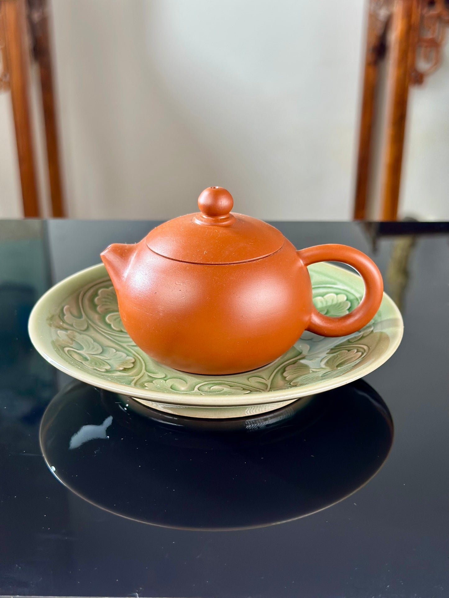 Handengraved Chinse Flower Pattern Yaozhou Celadon Porcelain Alive Green Tea Saucer Tea Tray