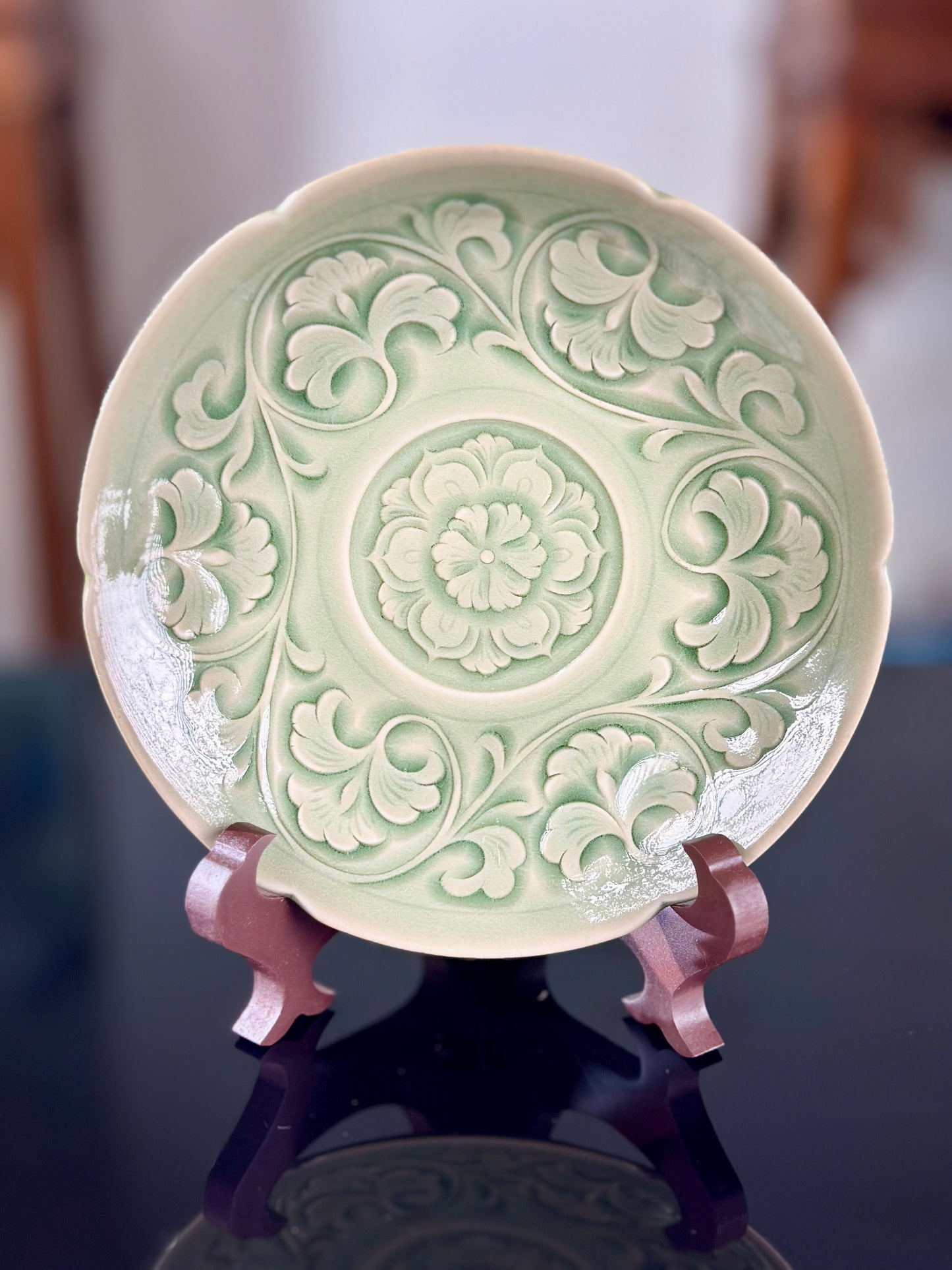 Handengraved Chinse Flower Pattern Yaozhou Celadon Porcelain Alive Green Tea Saucer Tea Tray