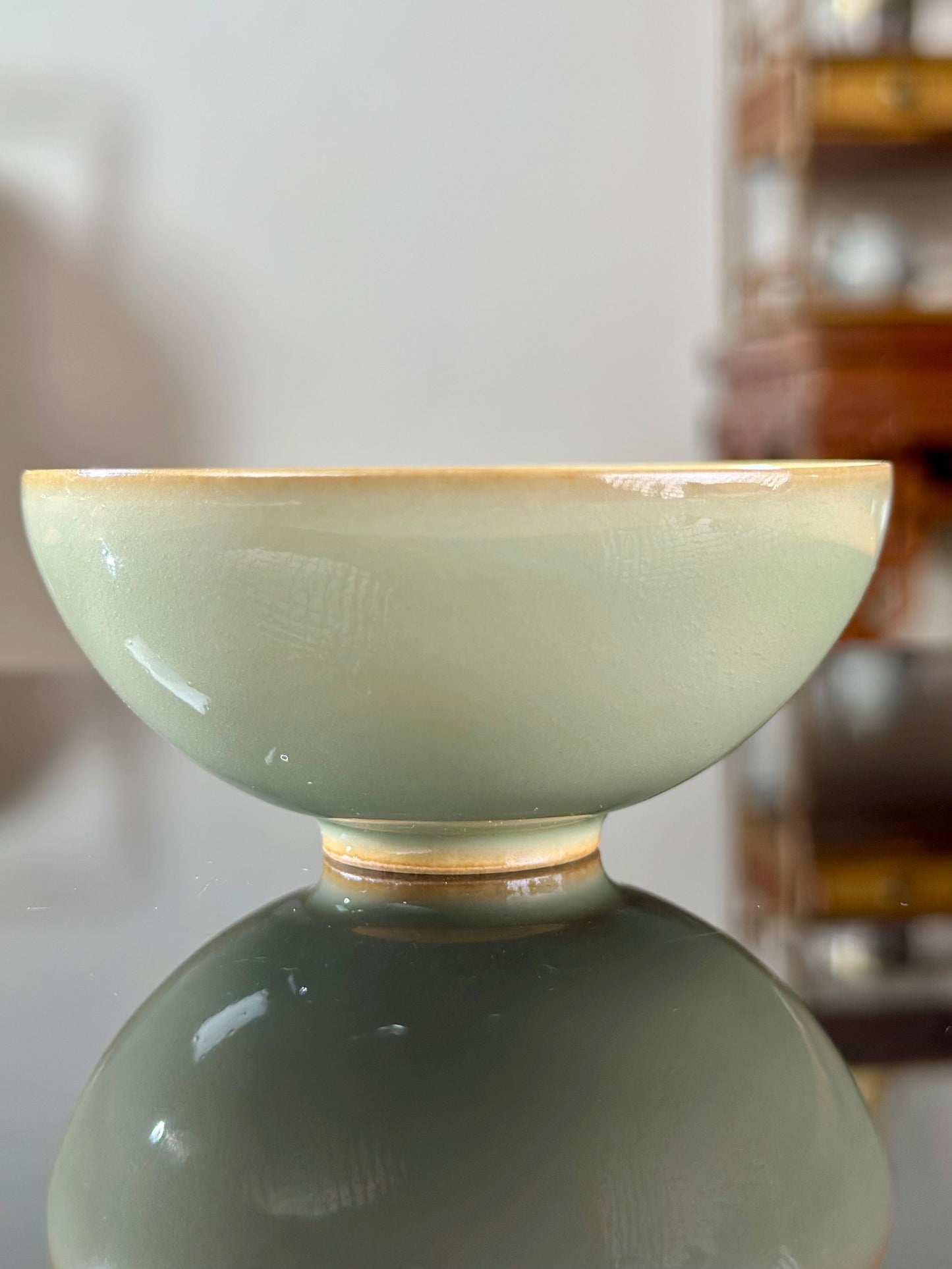 Handengraved Chinse Fish Turning Dragon Classic Pattern Yaozhou Celadon Porcelain Kiln Moon White GlazeTeacup