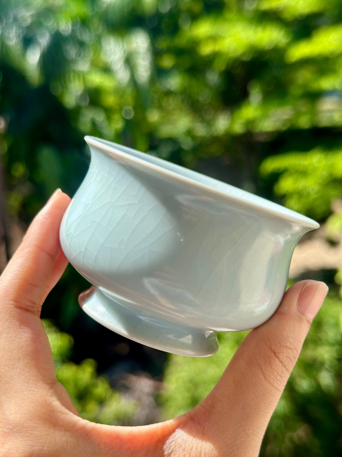 Handcrafted Ru Ware Classic Teacup Chinese High-class Ru Porcelain Ruyao Moon White GlazedYulan Shape Cup