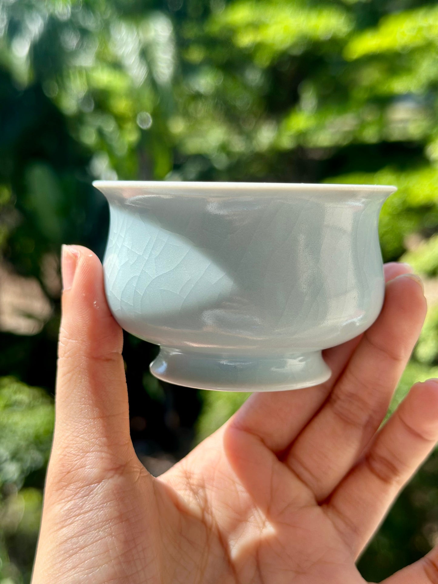 Handcrafted Ru Ware Classic Teacup Chinese High-class Ru Porcelain Ruyao Moon White GlazedYulan Shape Cup