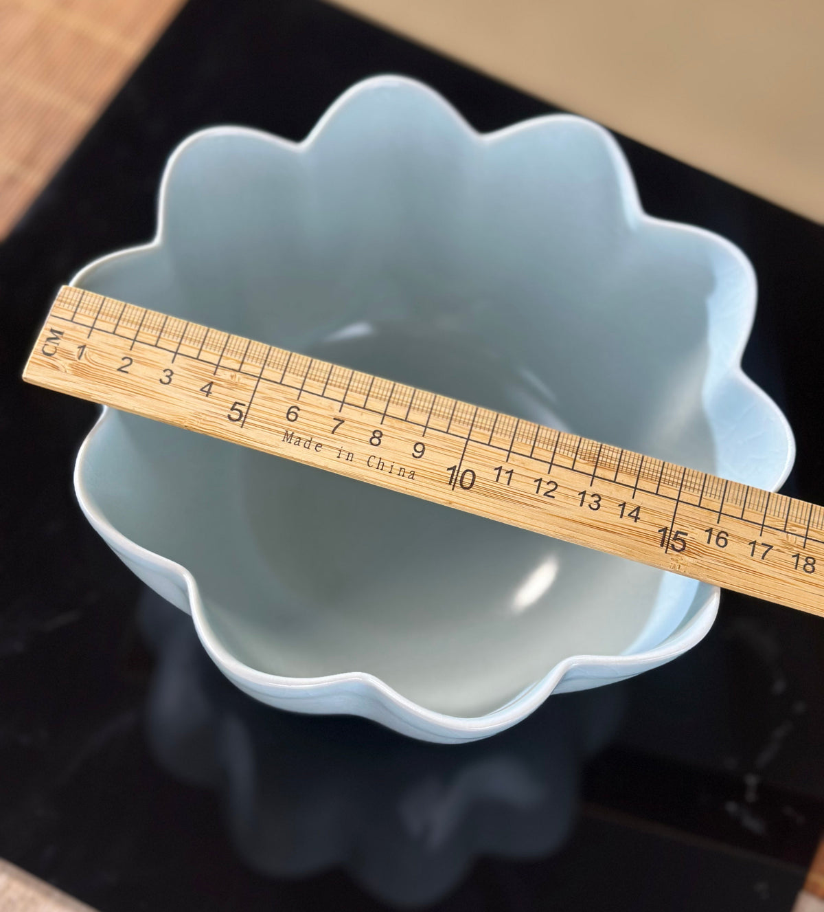 Handcrafted Ru Ware Classic Lotus Shape Tea Bowl Chinese High-class Ru Porcelain Ruyao Moon White Glazed