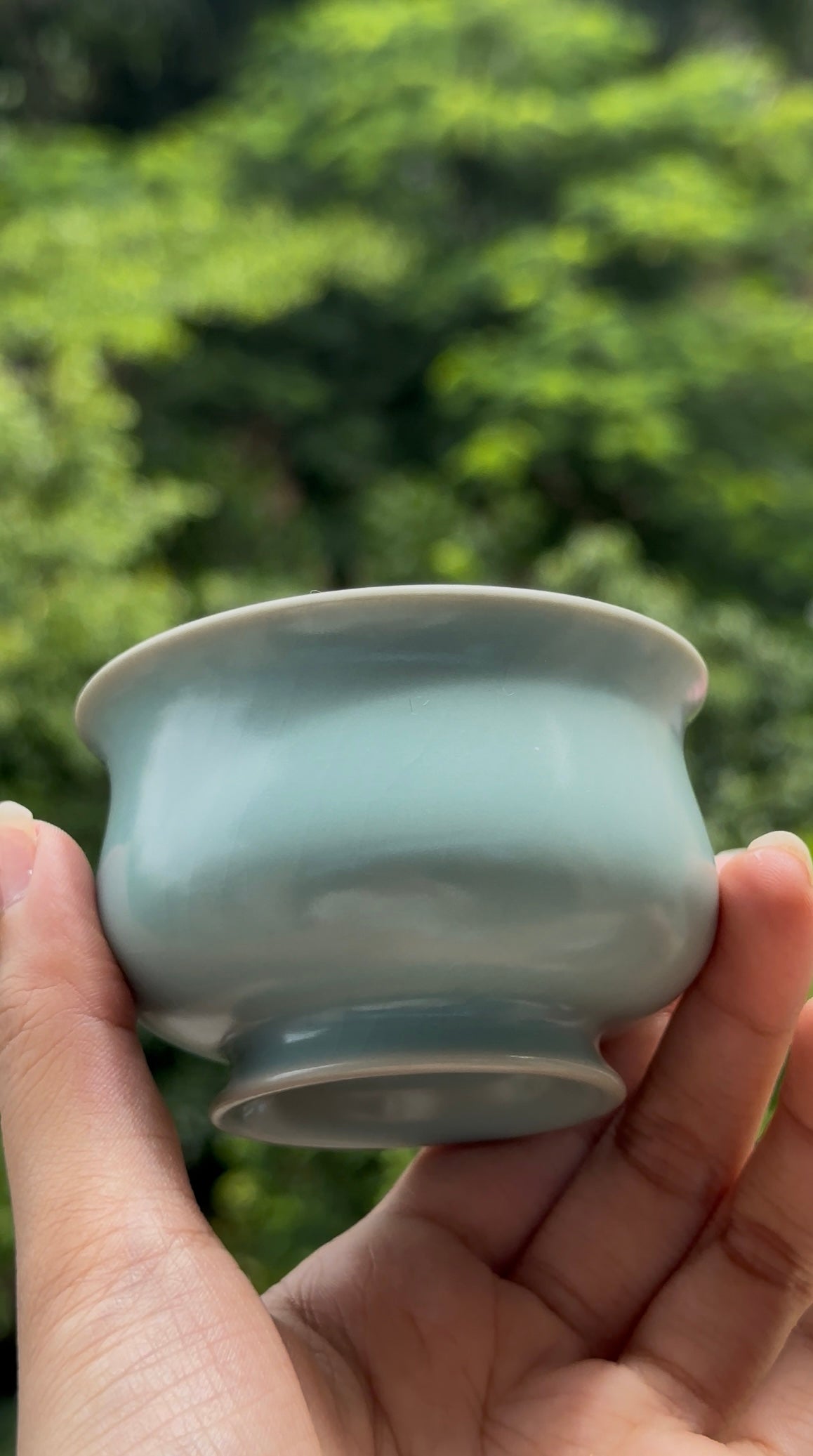 Handcrafted Ru Ware Classic Teacup Chinese High-class Ru Porcelain Ruyao Blue Sky Glazed Yulan Shape Cup