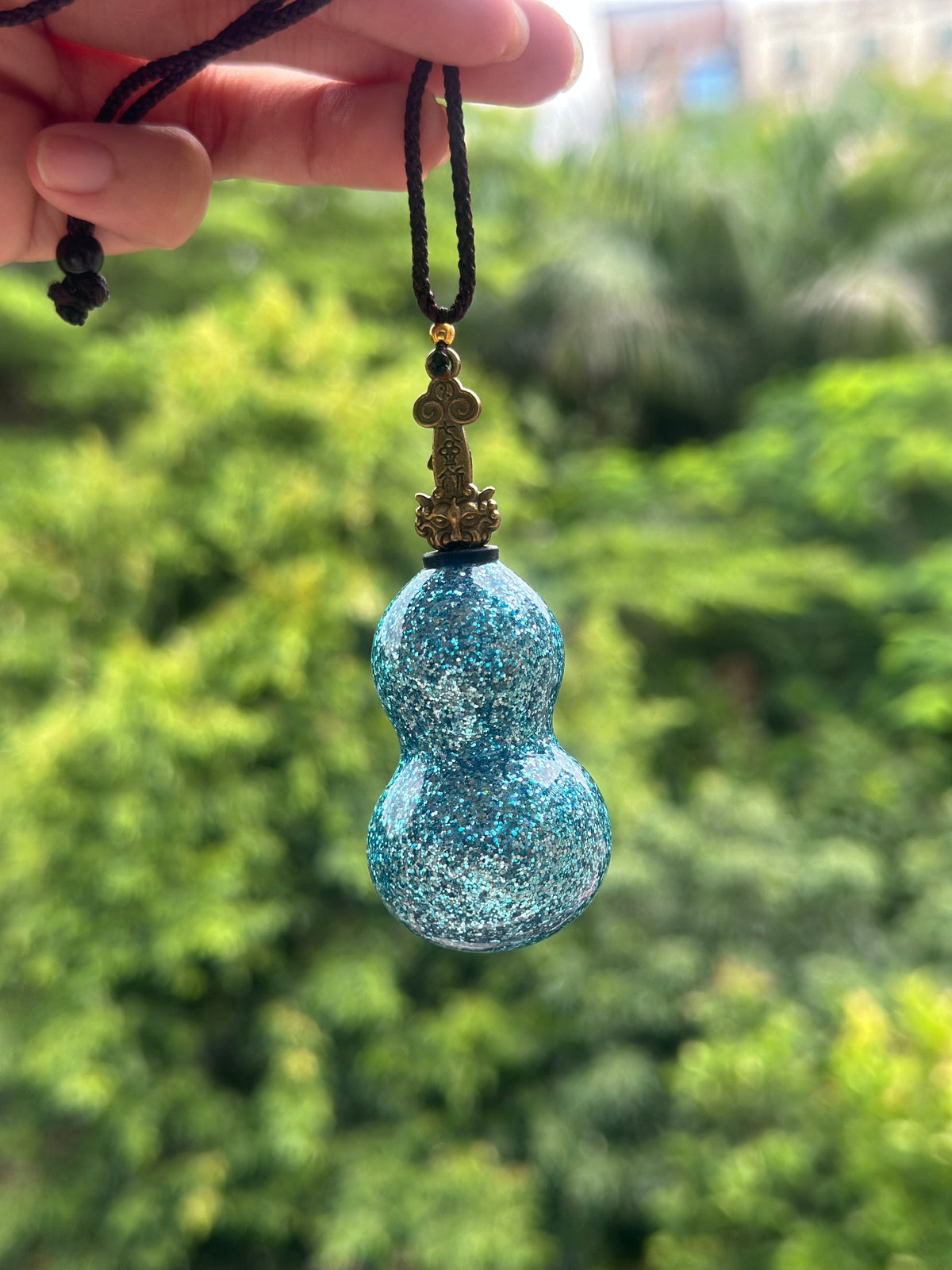 Handcrafted Chinese Natural Lacquered Foil Powerder Gourd Hulu Art Necklace Decoration Accessory