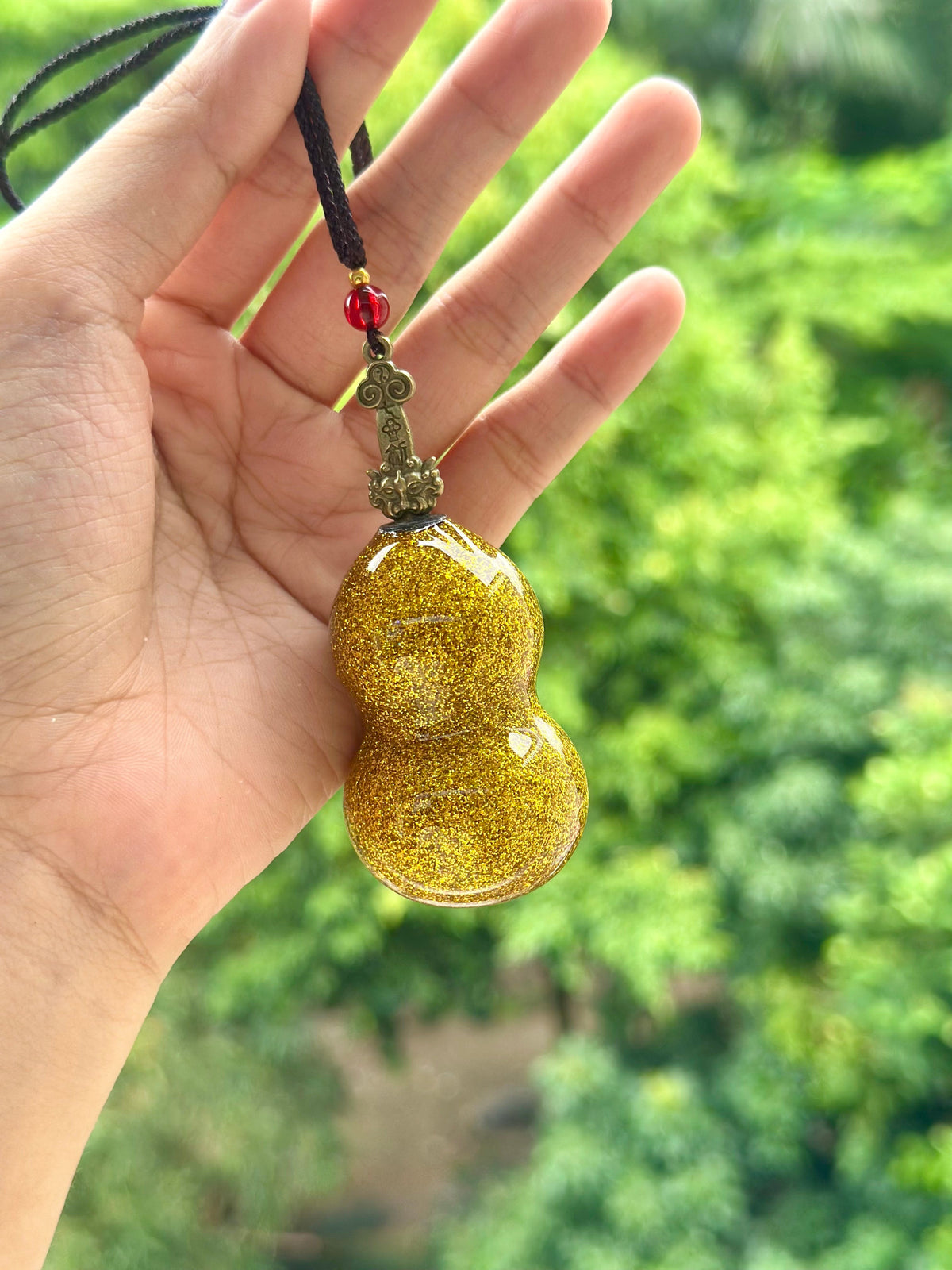Handcrafted Chinese Natural Lacquered Foil Powerder Gourd Hulu Art Necklace Decoration Accessory