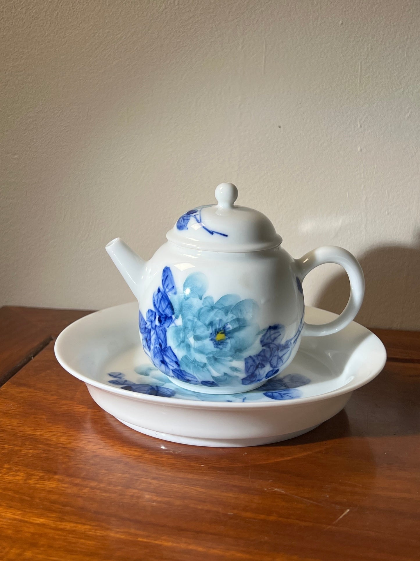 Handpainted Chinese Peony Blue and White Porcelain Teapot Jingdezhen Ceramic Master Pottery Artwork