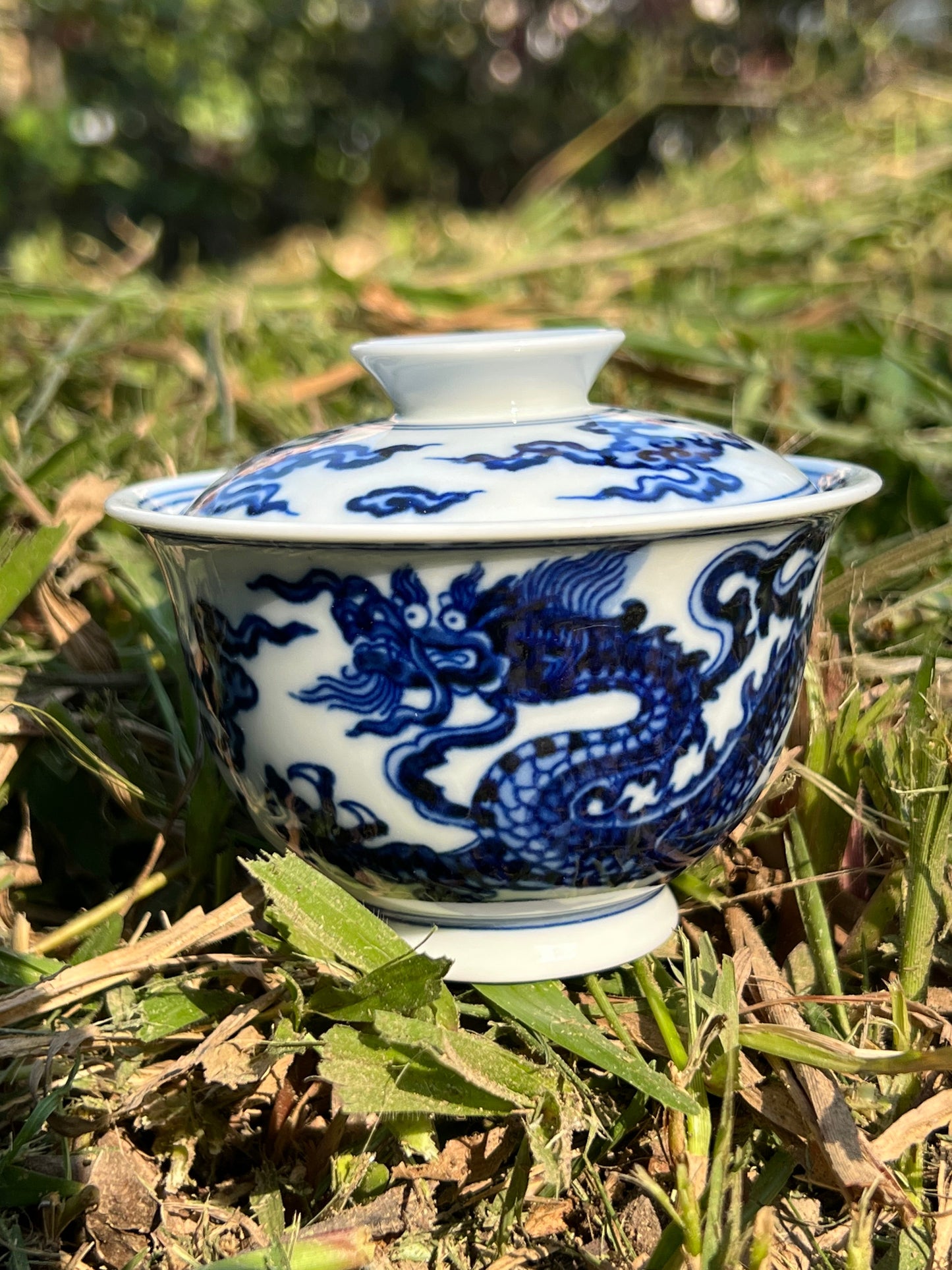 Hand Painted Blue and White Porcelain Chinese Dragon Gaiwan Teaware Jingdezhen Master Ceramic Artwork