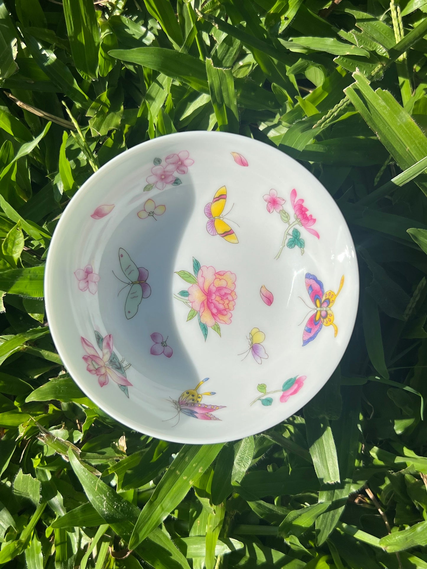Handpainted Chinese Flowers Butterfly Enamel Teacup Jingdezhen Master Ceramic Artwork Green Base