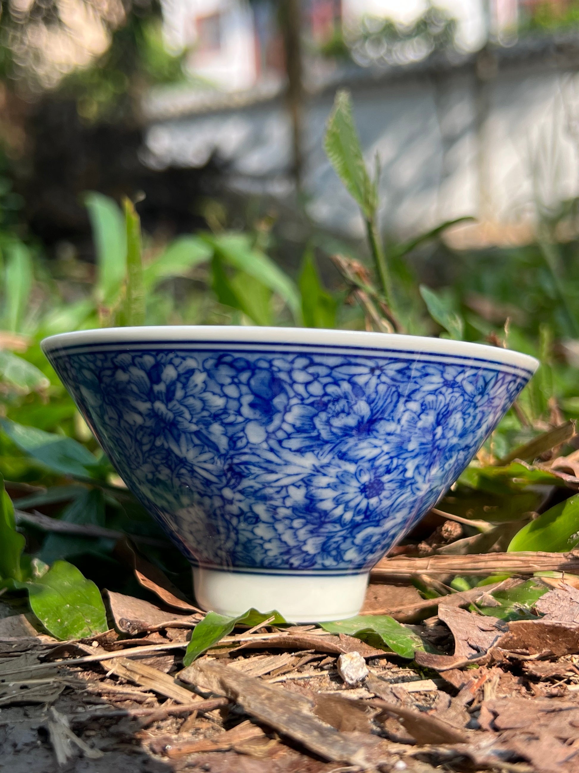 This is Chinese blue and white porcelain teacup. This is a ceramic teacup