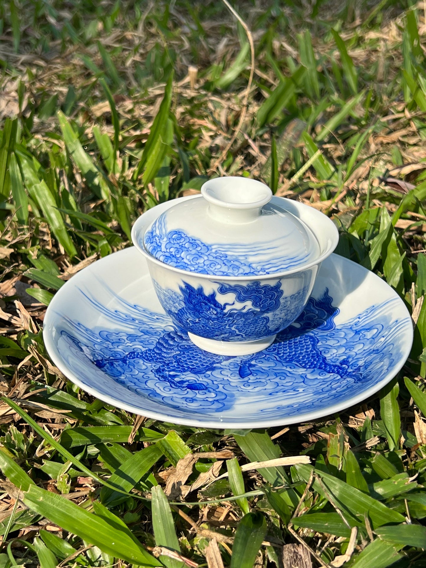 Hand Painted Chinese Qilin Gaiwan Blue And White Porcelain Pot Maker Jingdezhen Master Ceramic Artwork