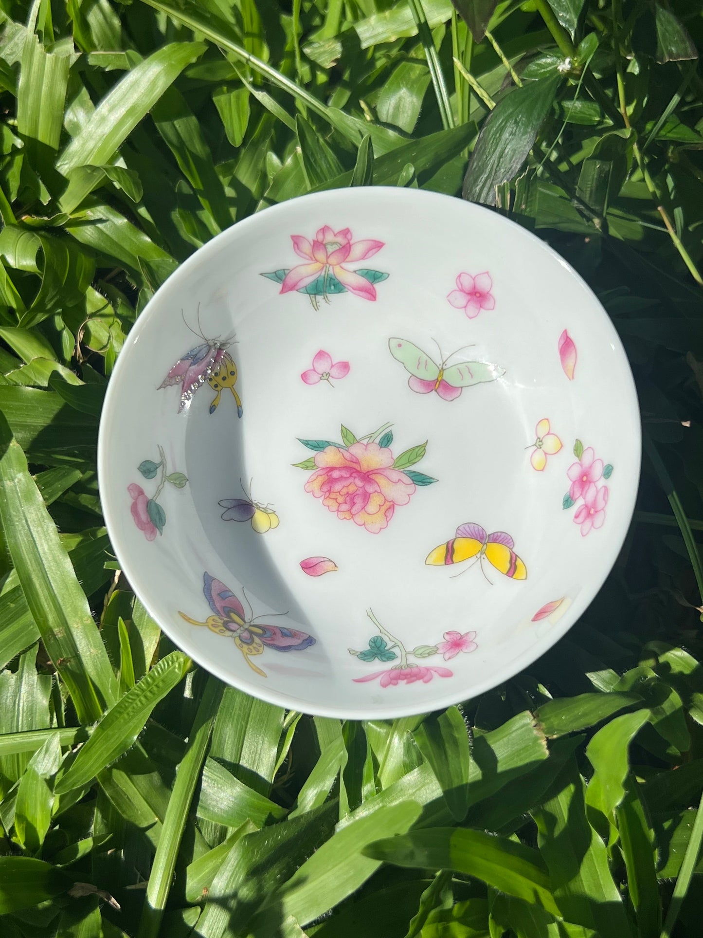 Handpainted Chinese Flowers Butterfly Enamel Teacup Jingdezhen Master Ceramic Artwork Green Base