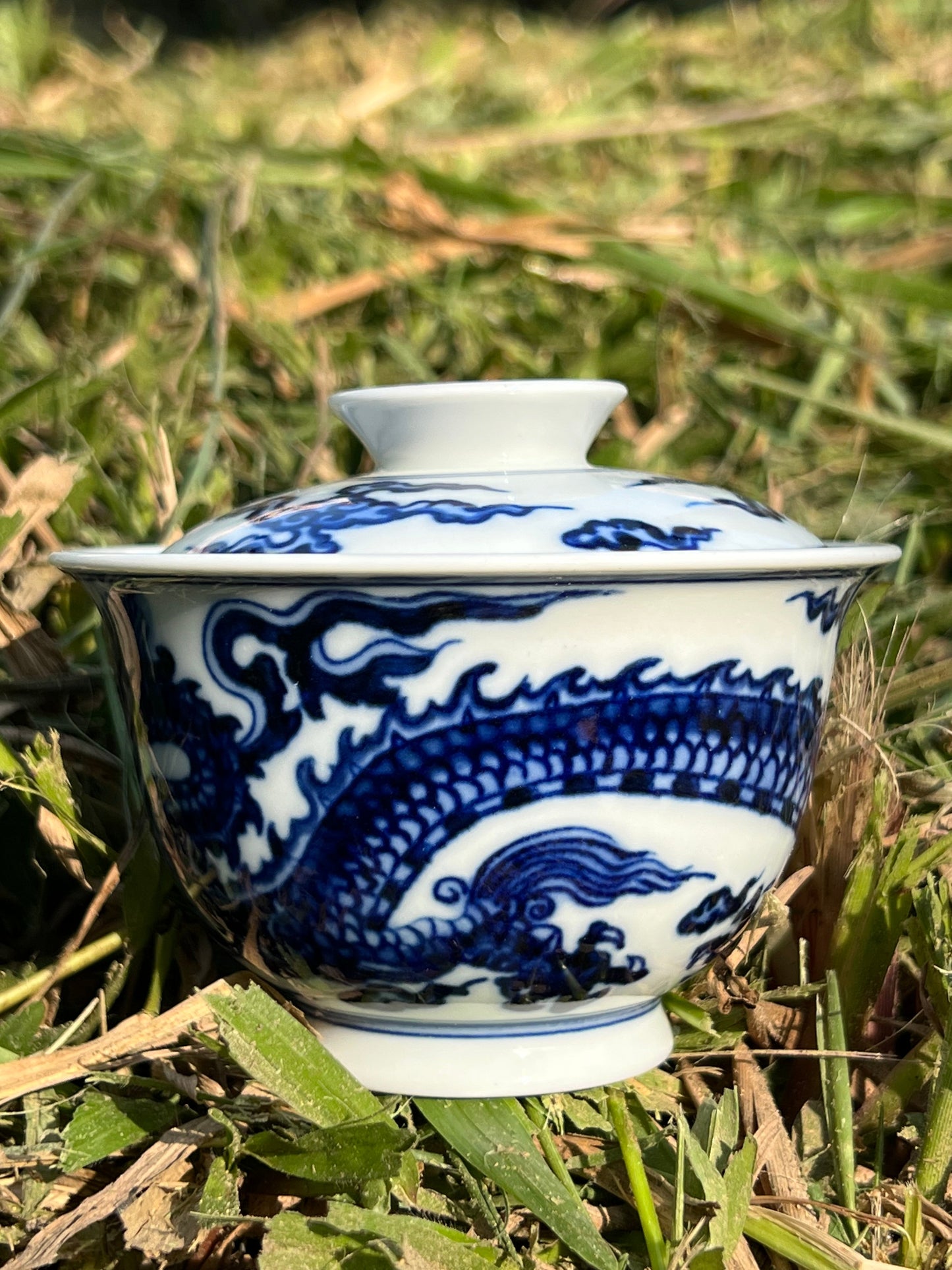 Hand Painted Blue and White Porcelain Chinese Dragon Gaiwan Teaware Jingdezhen Master Ceramic Artwork