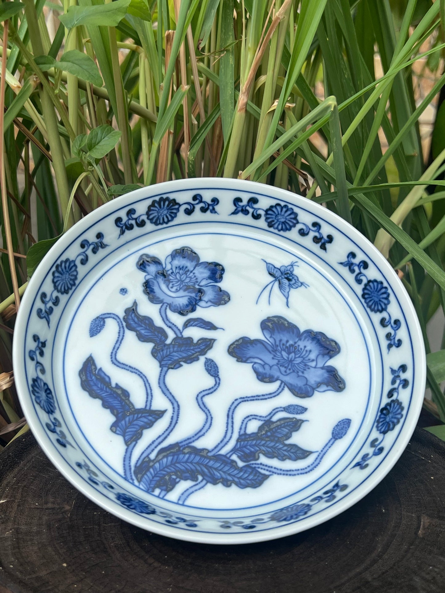 Handcrafted Chinese Handpainted Chinese Corn Poppy Blue and White Porcelain Gaiwan Set Jingdezhen Teapot Ceramic Artwork