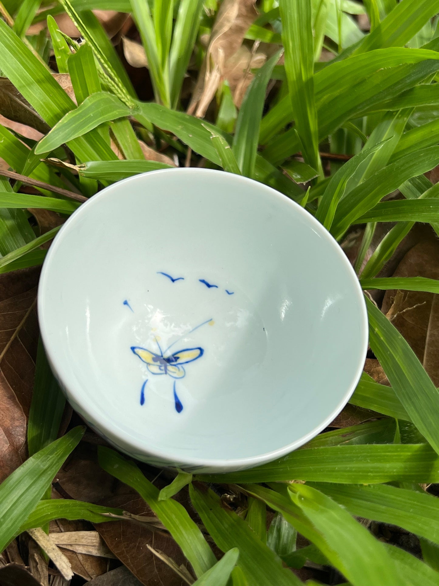 Hand Painted Chinese Blue and White Porcelain Magic Children Tongzi Pattern Jingdezhen Teacup Master Ceramic Artwork