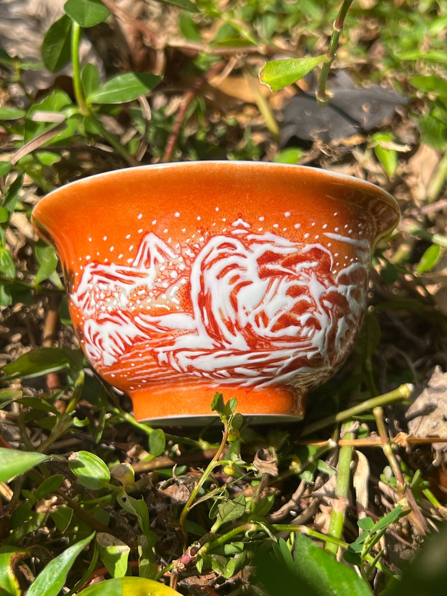 This is Chinese Jingdezhen alum red teacup. This is a ceramic teacup