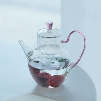 This is a glass teapot