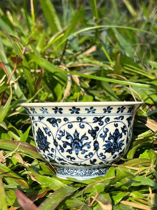 Hand Painted Chinese Lotus Of Twined Stems Teacup Jingdezhen Blue and White Porcelain Master Ceramic Artwork