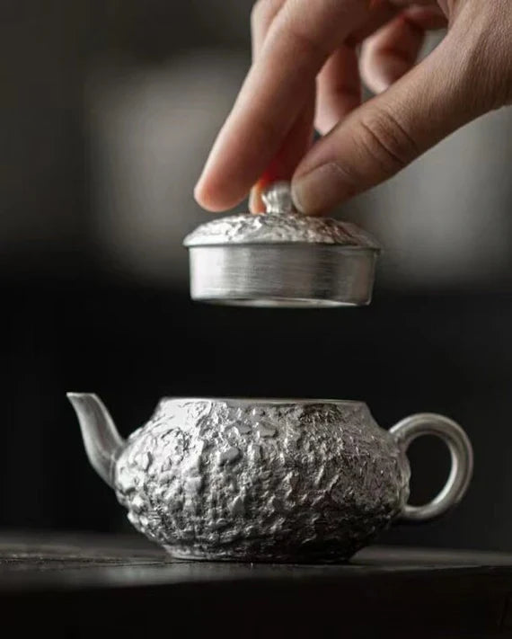 This is a teapot 