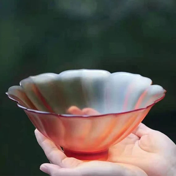 This is a liuli tea bowl