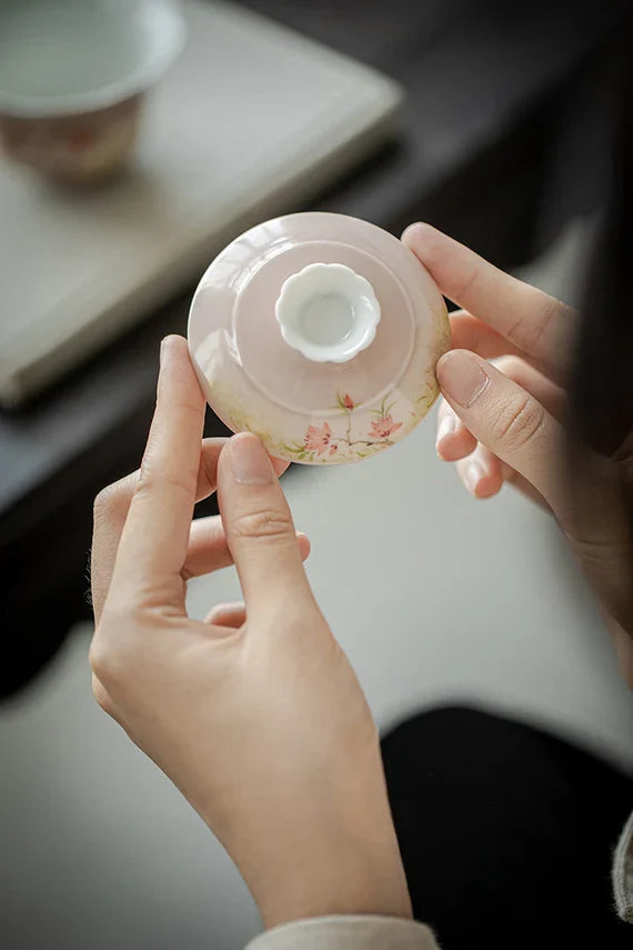 Chinese Jingdezhen Gaiwan Handpaited Pink Wisteria Pattern Teaware Teapot Chinese Master Pottery Ceramic Japanese Ceramic