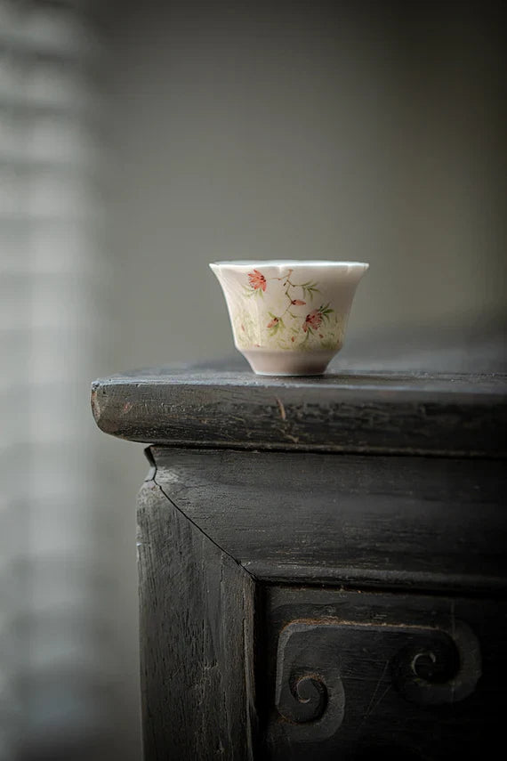 Chinese Jingdezhen Gaiwan Handpaited Pink Wisteria Pattern Teaware Teapot Chinese Master Pottery Ceramic Japanese Ceramic