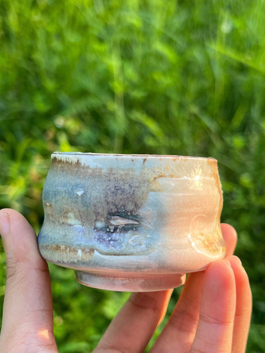This is a shino ware teacup. this is a shinoyaki pottery teacup