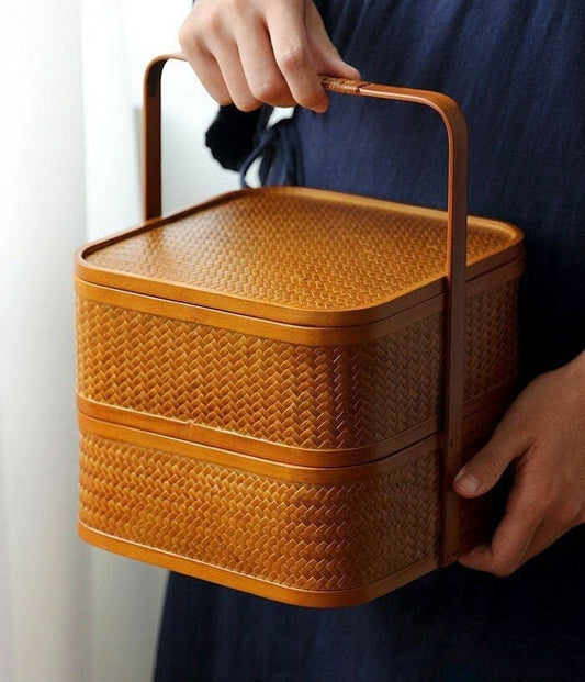 This is a bamboo weaving basket