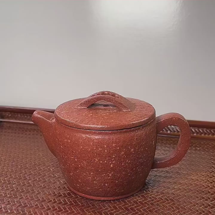 This is a Yixing teapot. this is Chinese yixing clay teapot 